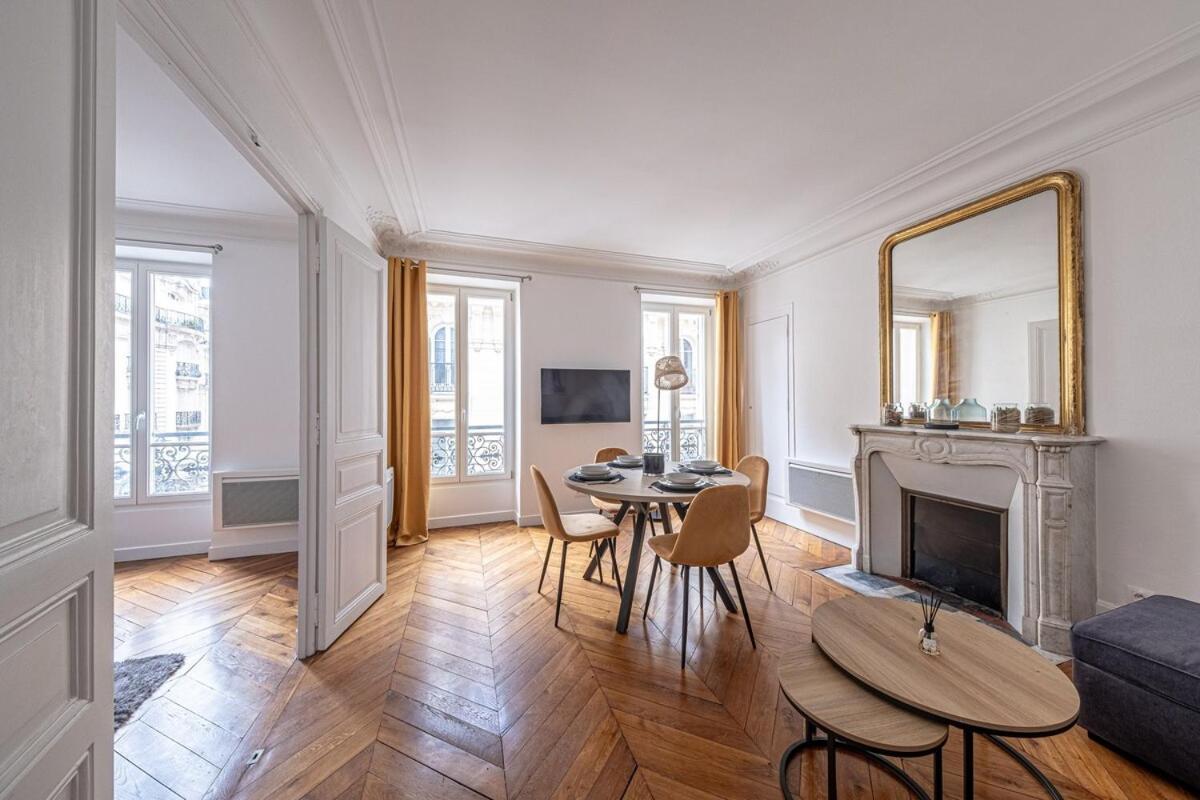 P4 Appart Parisien Proche Champs Elysees Appartement *