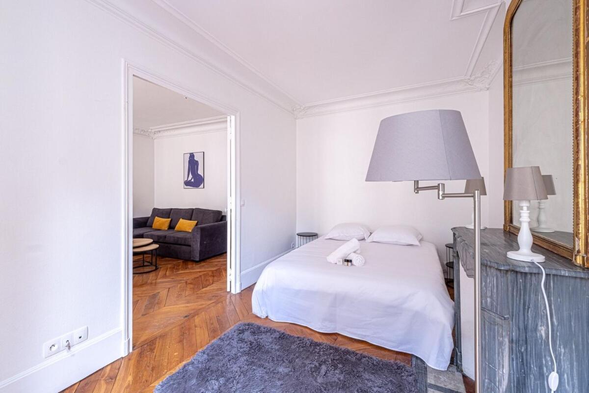 Appartement P4 Appart Parisien Proche Champs Elysees Paris